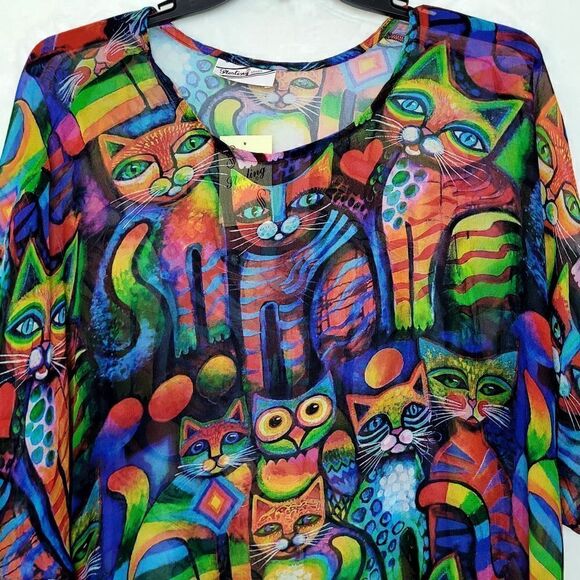 Sterling Styles Wearable Art The Owl and The Cat Sheer Top - Picture 2 of 9